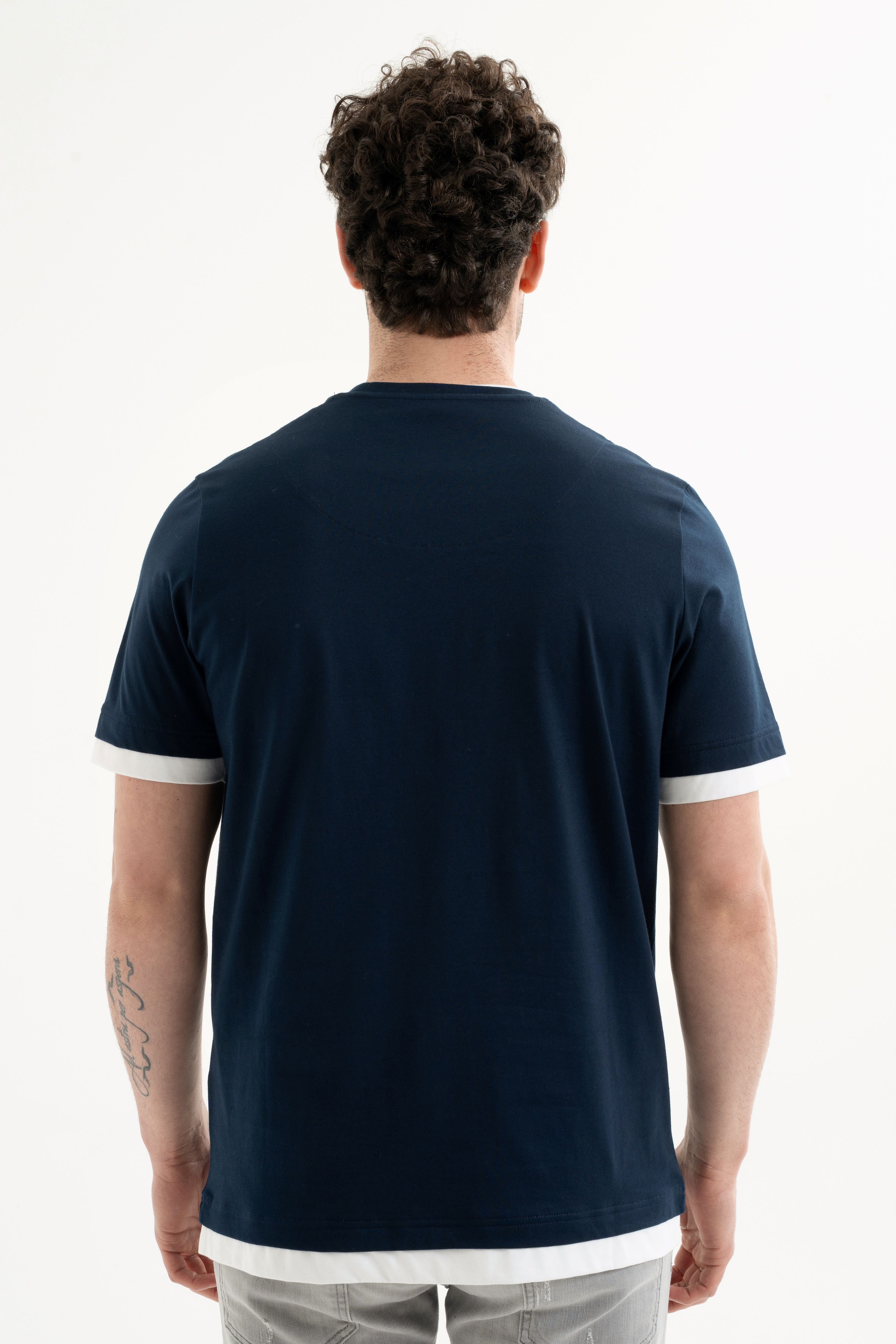 Prada  kontrast katmanlı t_shırt No:1055